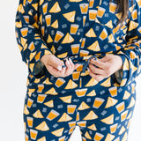 Women's Two-Piece Pajama Set - Samosa